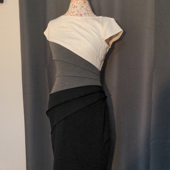 Hot pencil dress! Color block with cap sleeve - - Picture 4 of 7